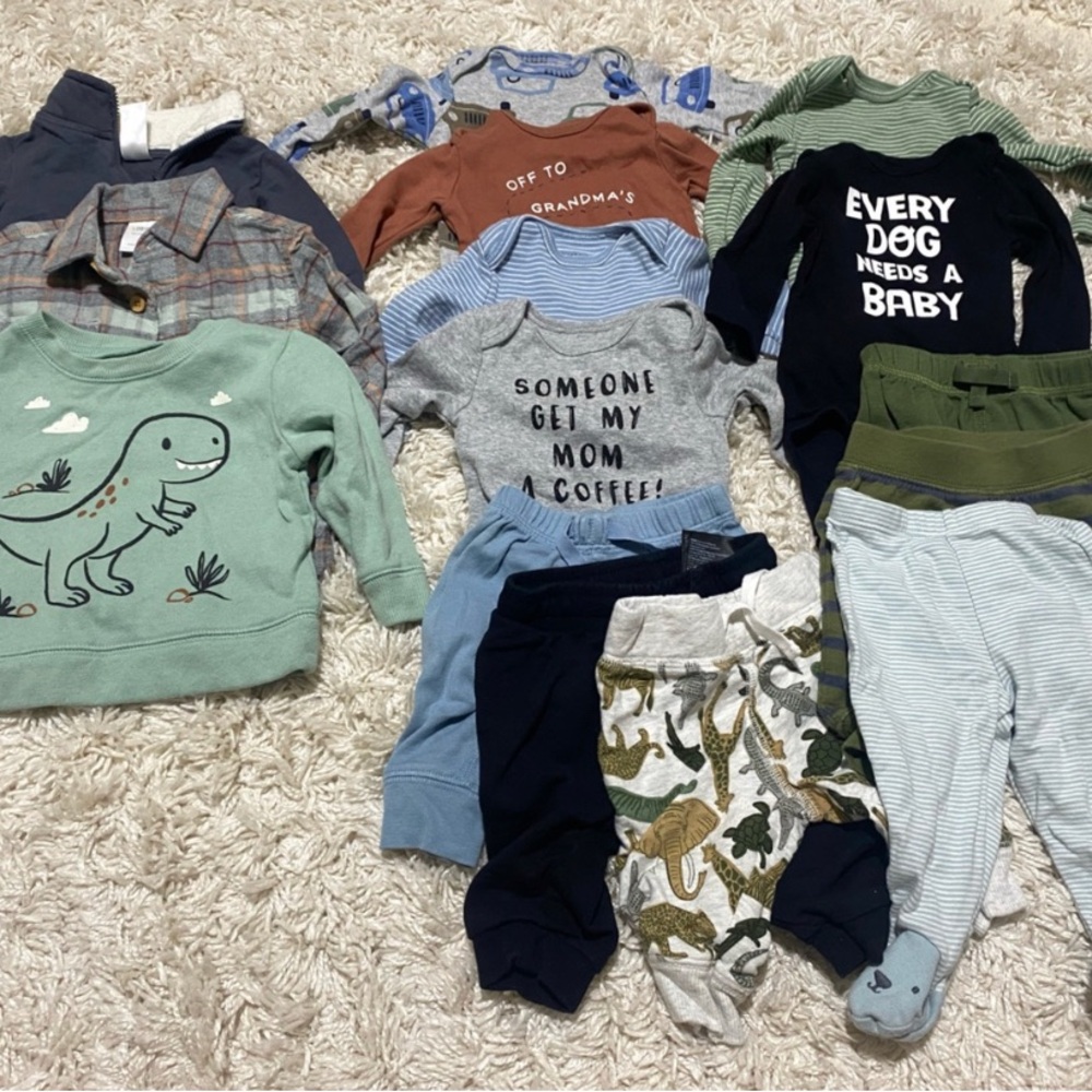 Size 3-6 mon baby boy clothing lot - footed pjs, onesies, pants
